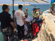 بالصور: إصابة خطيرة وأخرى متوسطة لشابين تعرضا لحادث غرق على شواطئ يافا 